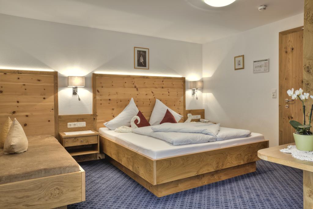 Bergsporthotel Antonie 그리스 임 젤라인 외부 사진